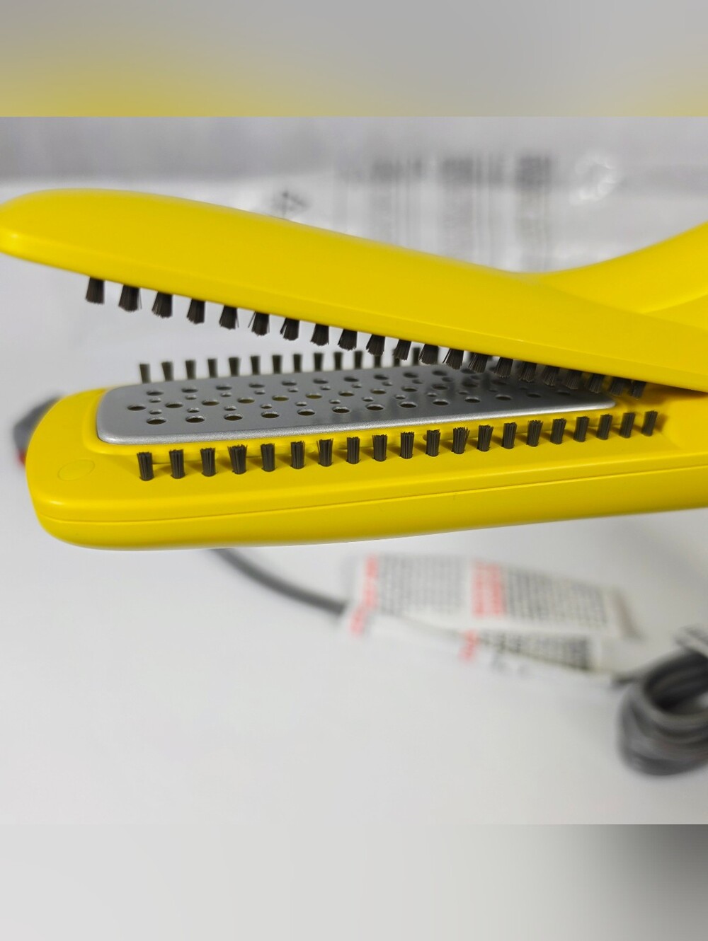 New Drybar The Straight Shot Blow-Drying Flat Iron - Picture 6 of 8